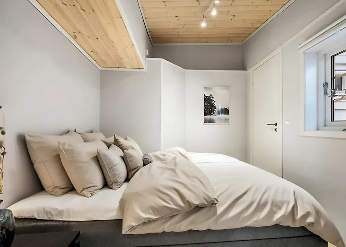 Historic House With Sunny Terrace